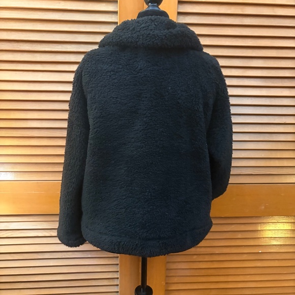 Tommy Hilfiger Fake Fur Half Zip Pullover - Black - Large - NWOT - Picture 5 of 11